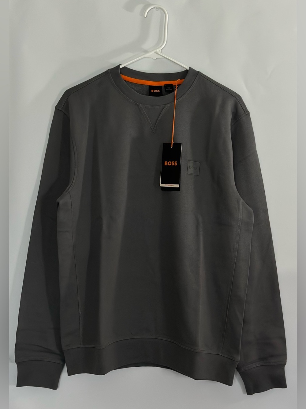 NWT BOSS Hugo Boss Men’s Gray Crewneck Sweatshirt Size Medium